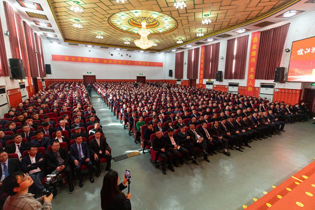 2024年3月28日（余峰）枝江酒業(yè)千人誓師大會(huì )+(1) (15)_副本.jpg