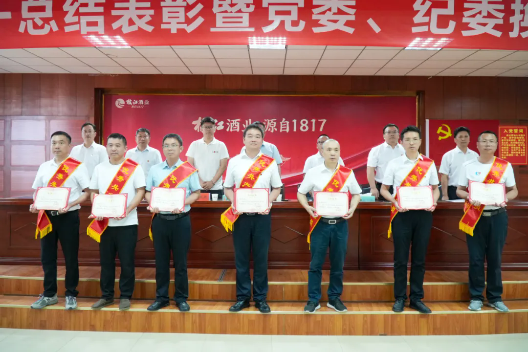 640 (1).webp (1).png