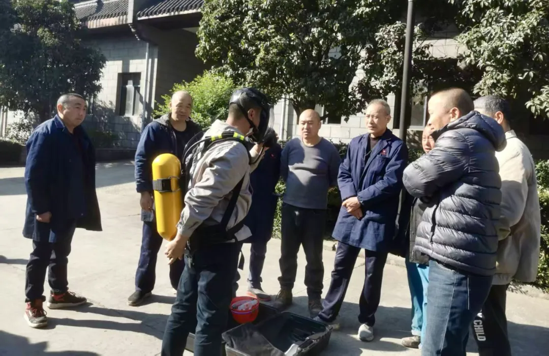 640.webp (6).png 640.webp (6).png